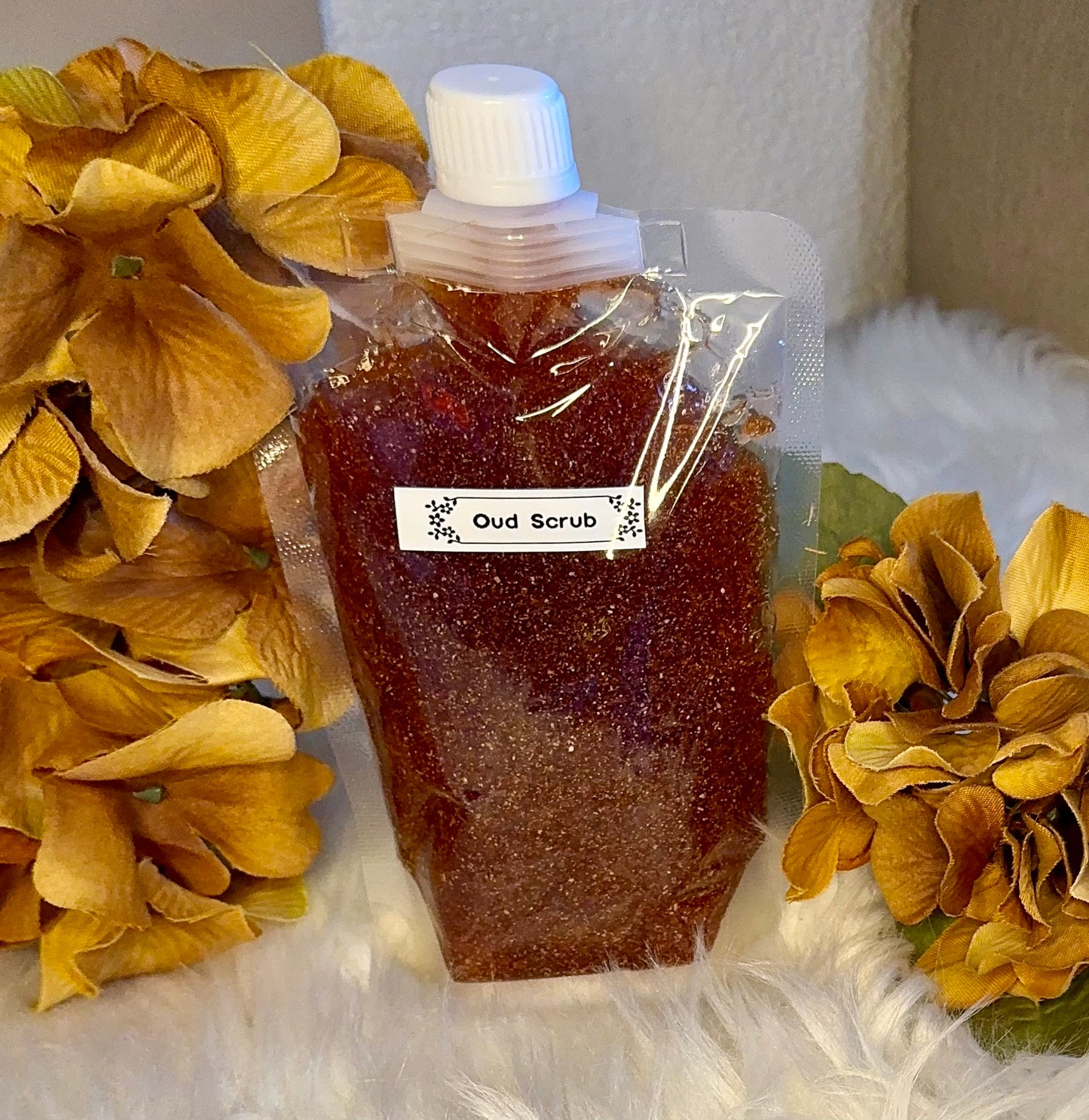 Body scrub (Oud Scented)